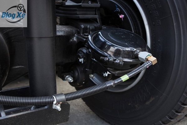 Hệ thống phanh ABS hoạt động như thế nào? Có thực sự an toàn hơn phanh thường?